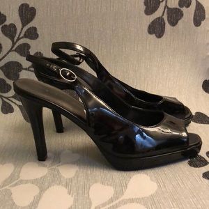 Fiona open toed heels